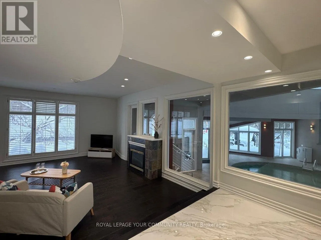 76 SILVER FOX PLACE
