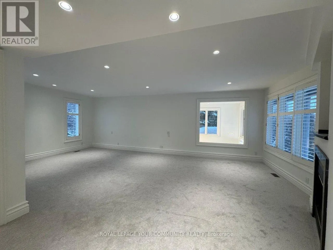 76 SILVER FOX PLACE