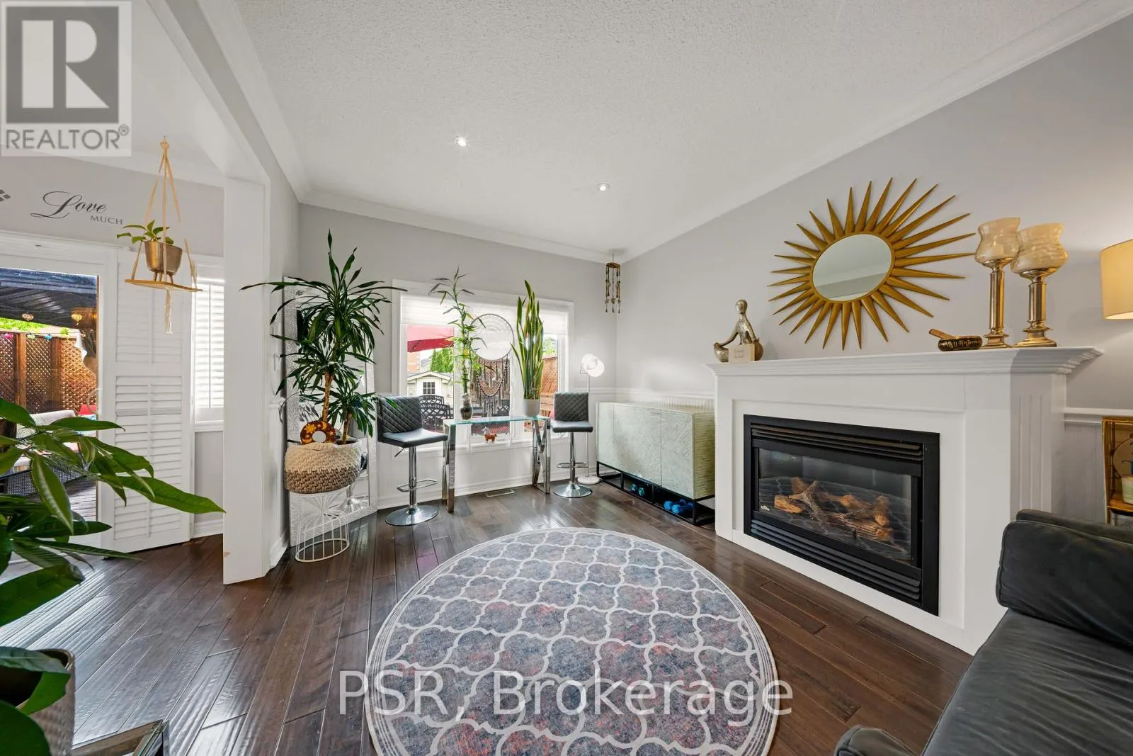 108 VILLANDRY CRESCENT