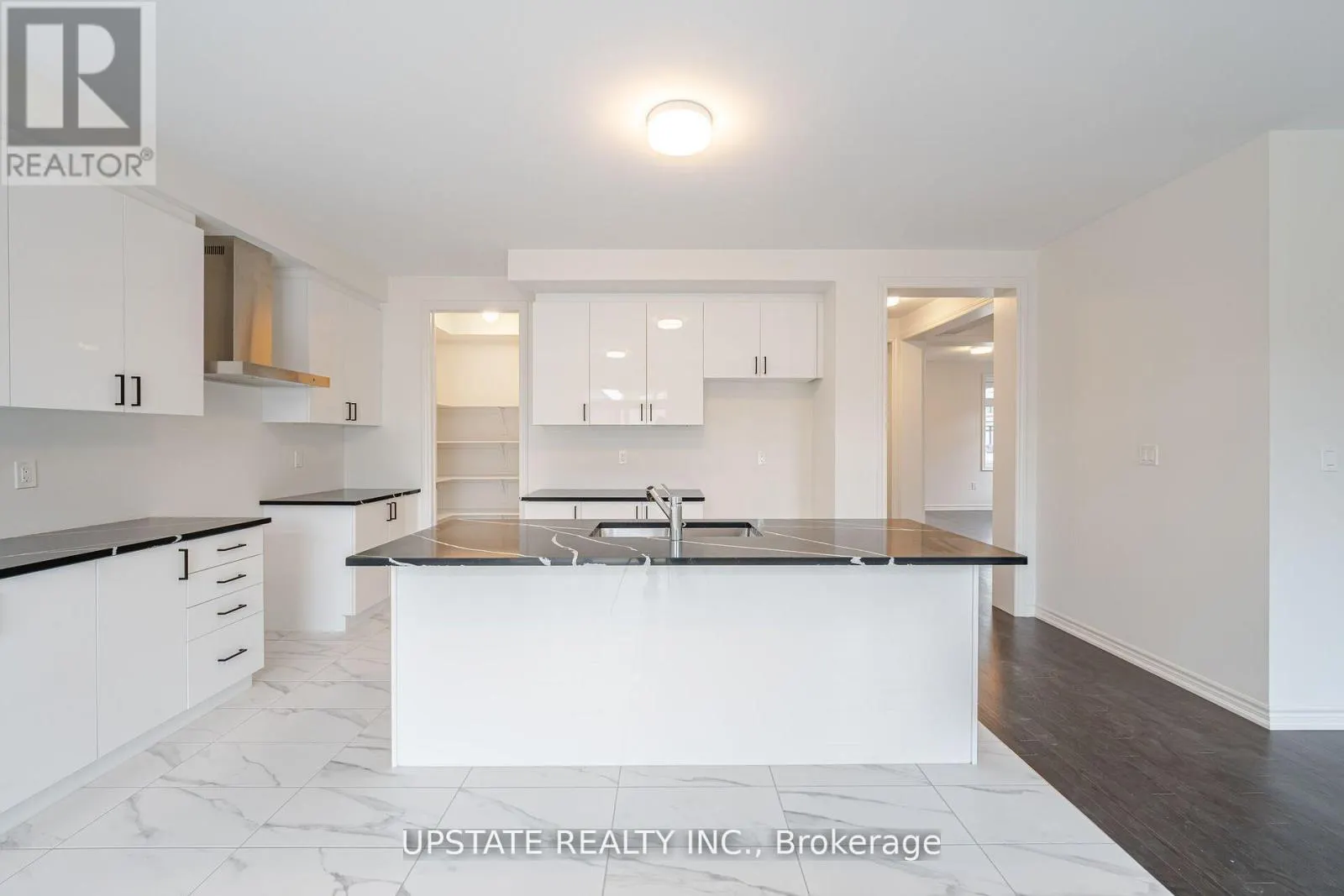 46 SPARROW WAY