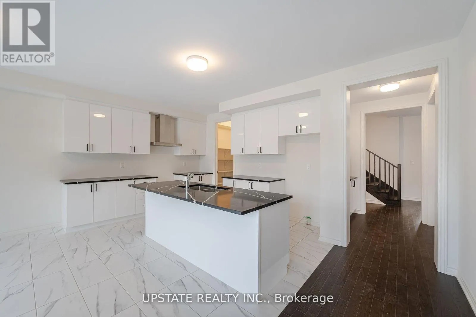 46 SPARROW WAY