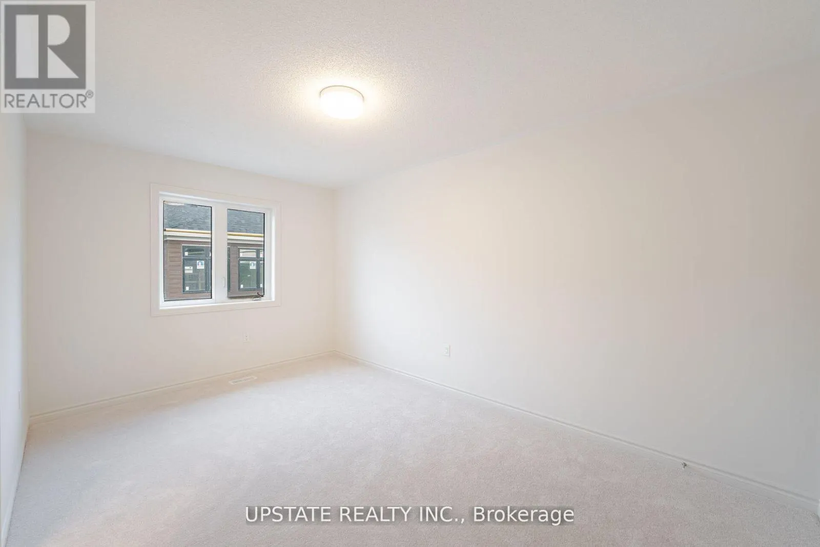46 SPARROW WAY