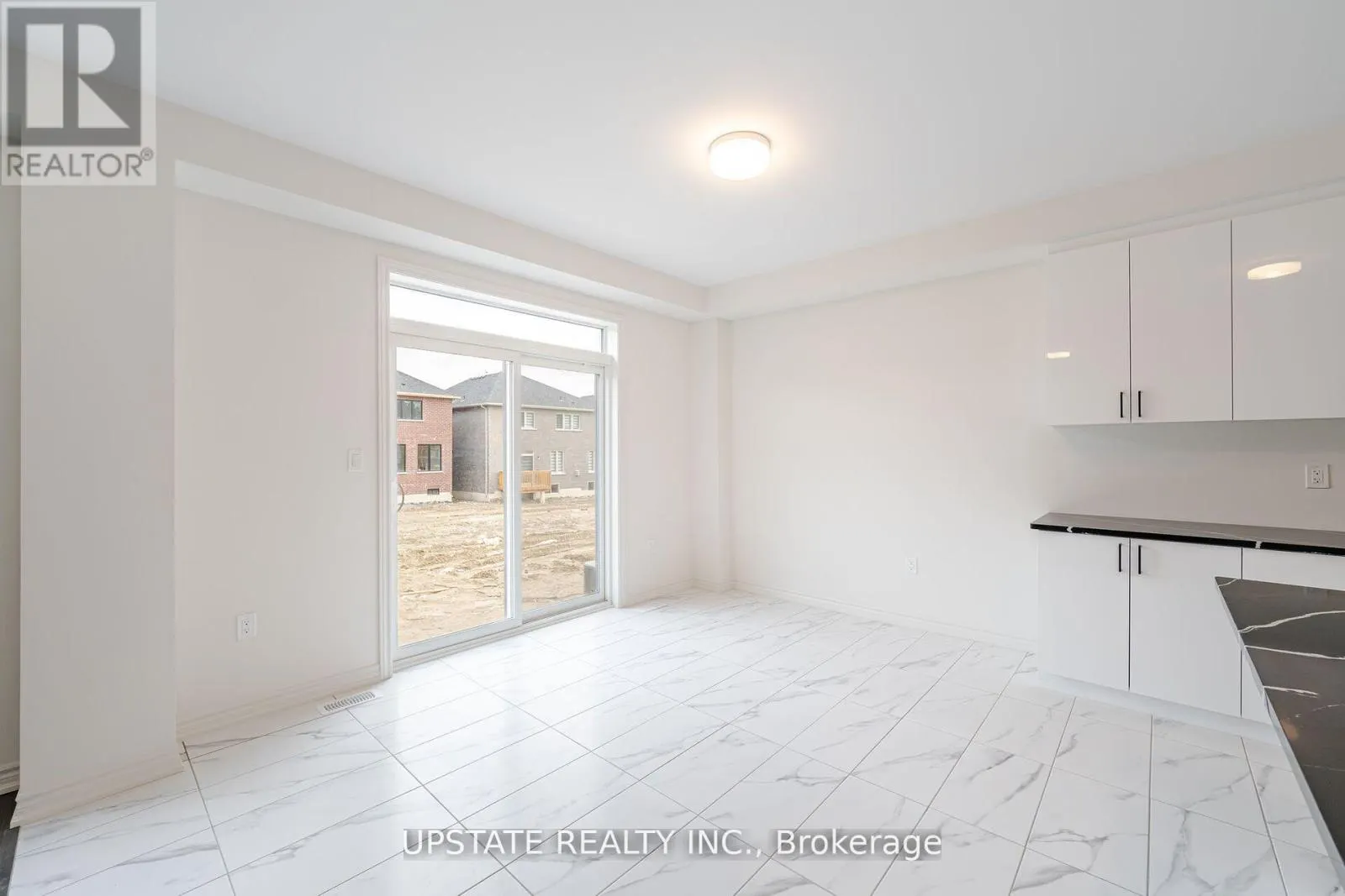 46 SPARROW WAY