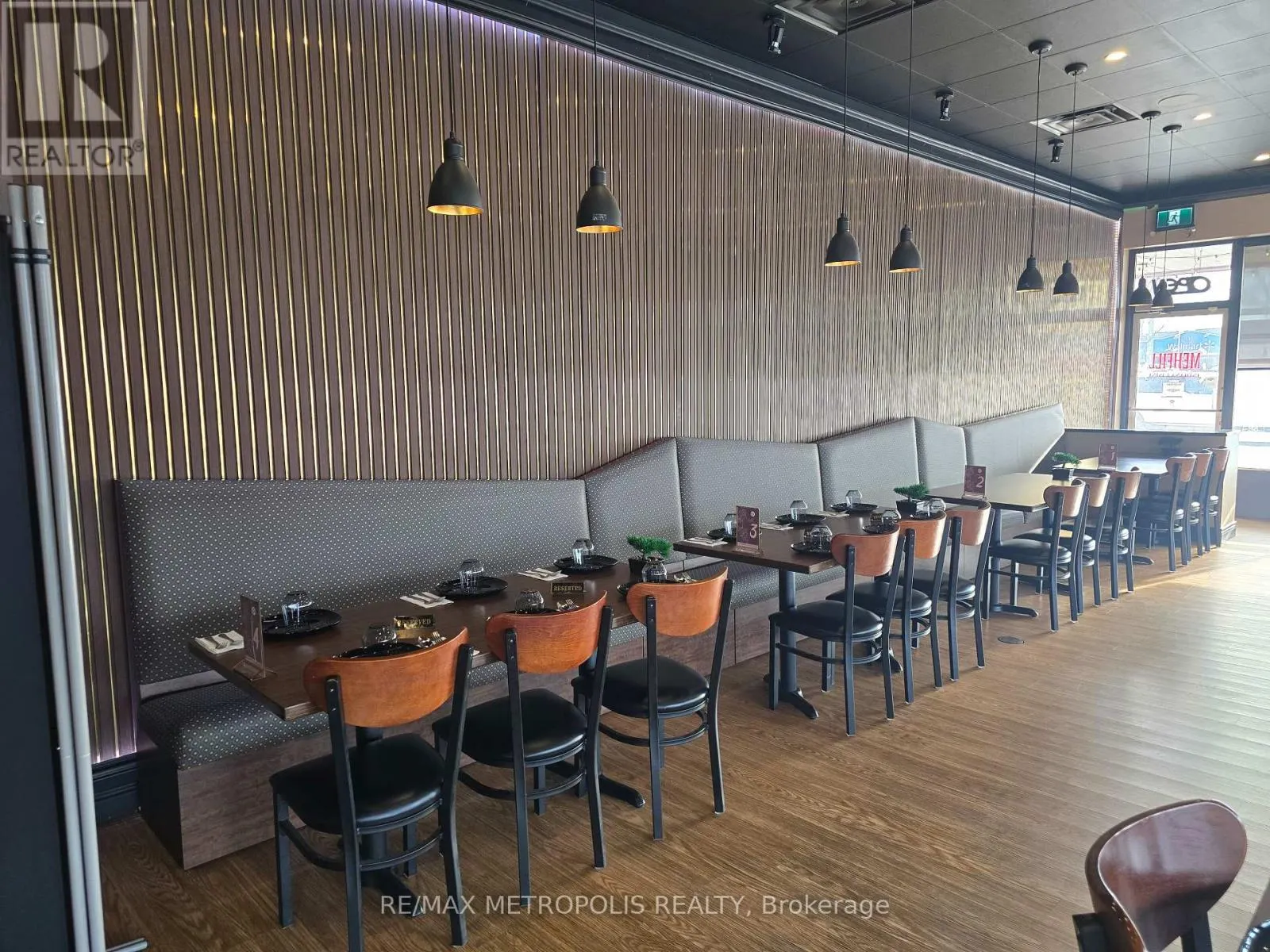 1 - 18025 YONGE STREET