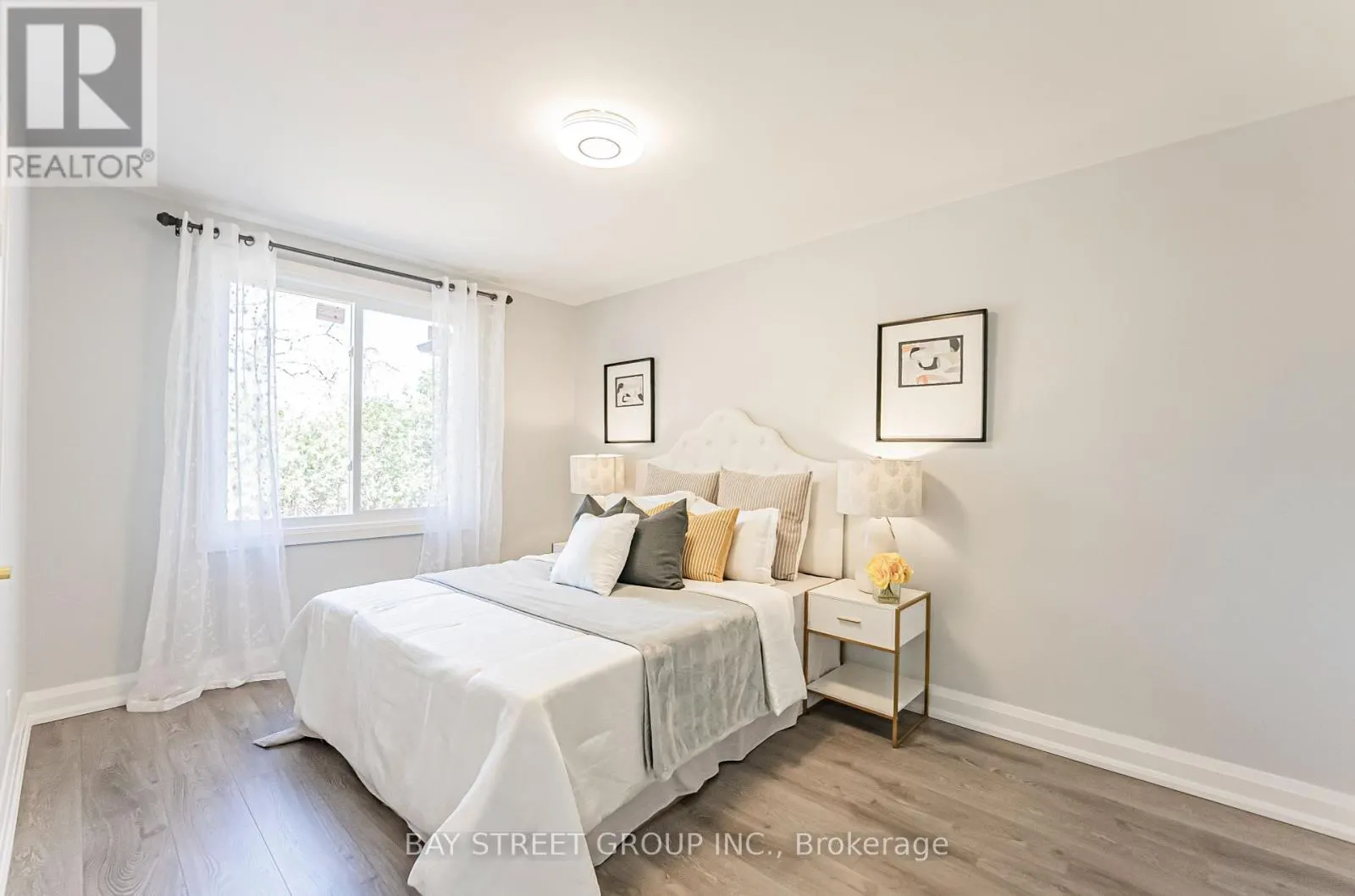 51 ROCKPORT CRESCENT