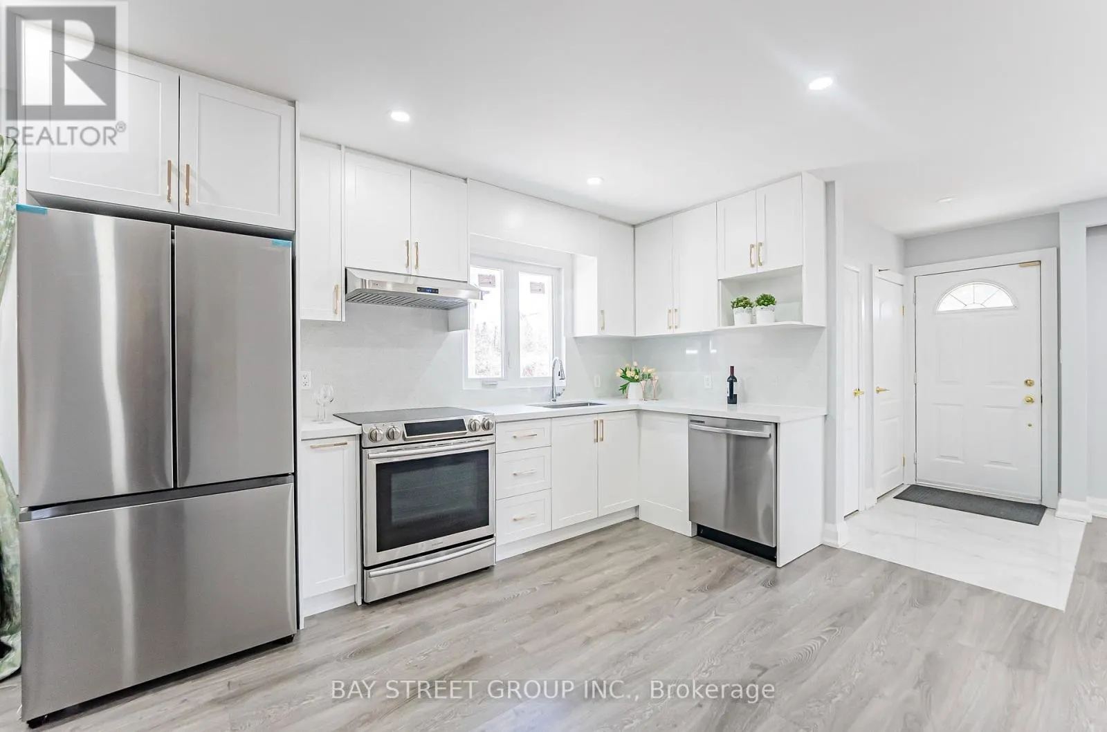 51 ROCKPORT CRESCENT