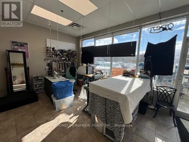 C4 - 150 HOLLIDGE BOULEVARD