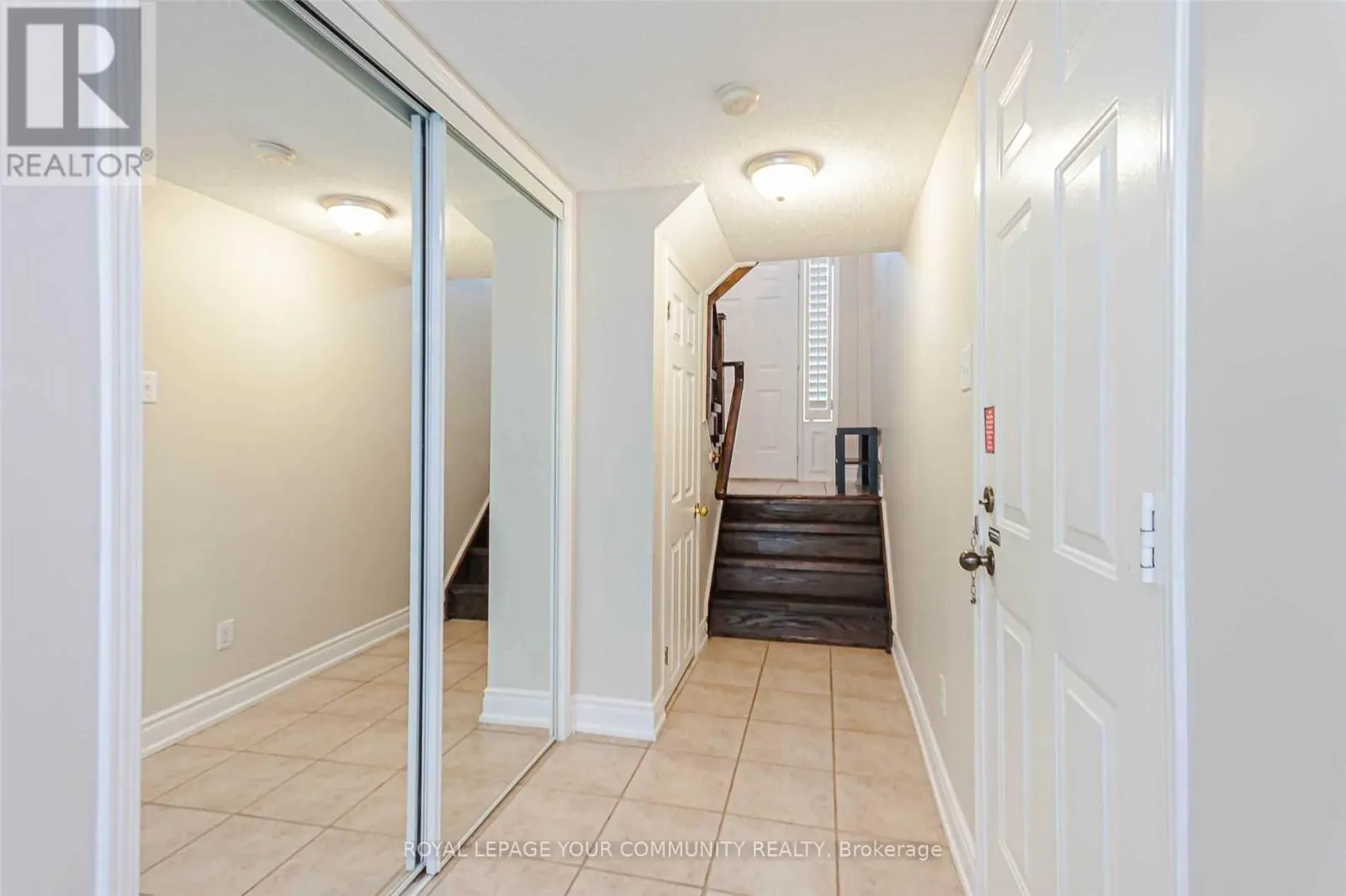 65 MOSAICS AVENUE