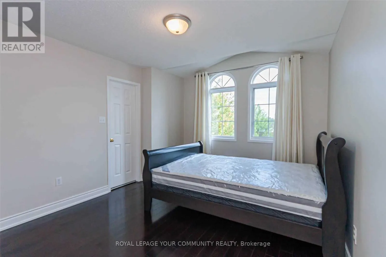 65 MOSAICS AVENUE