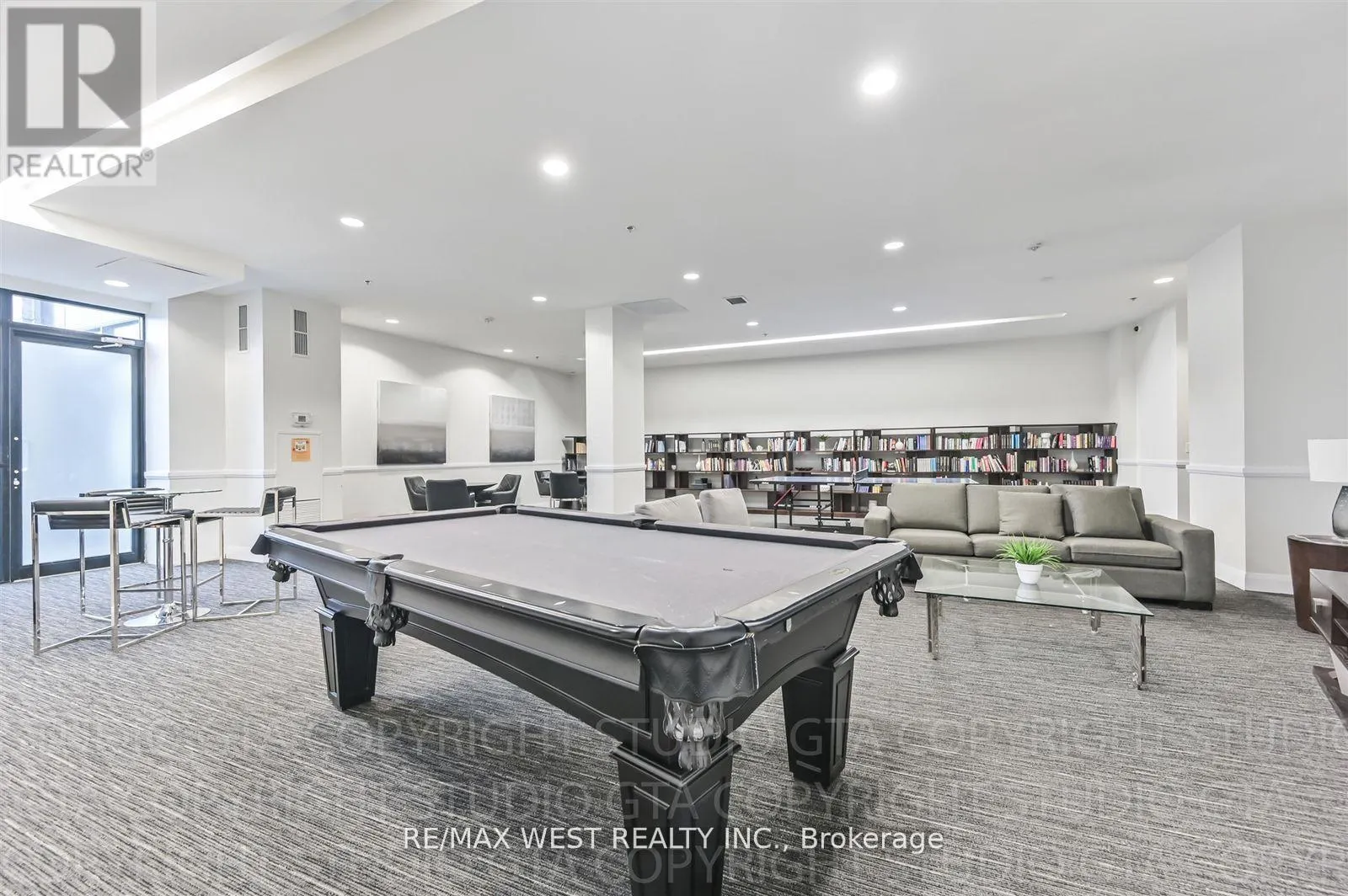 606 - 2900 HIGHWAY 7 ROAD