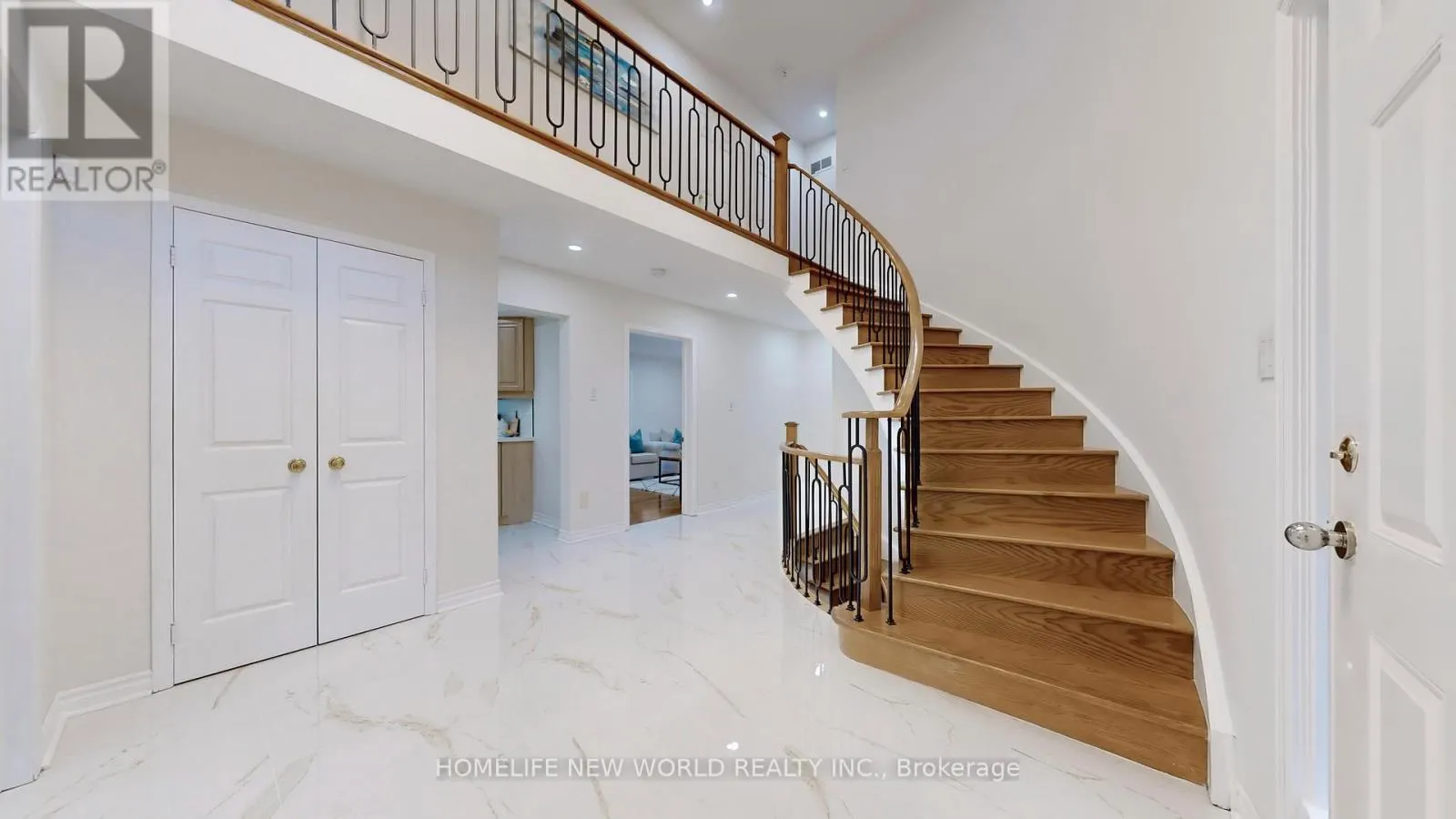 3 ATHENS DRIVE