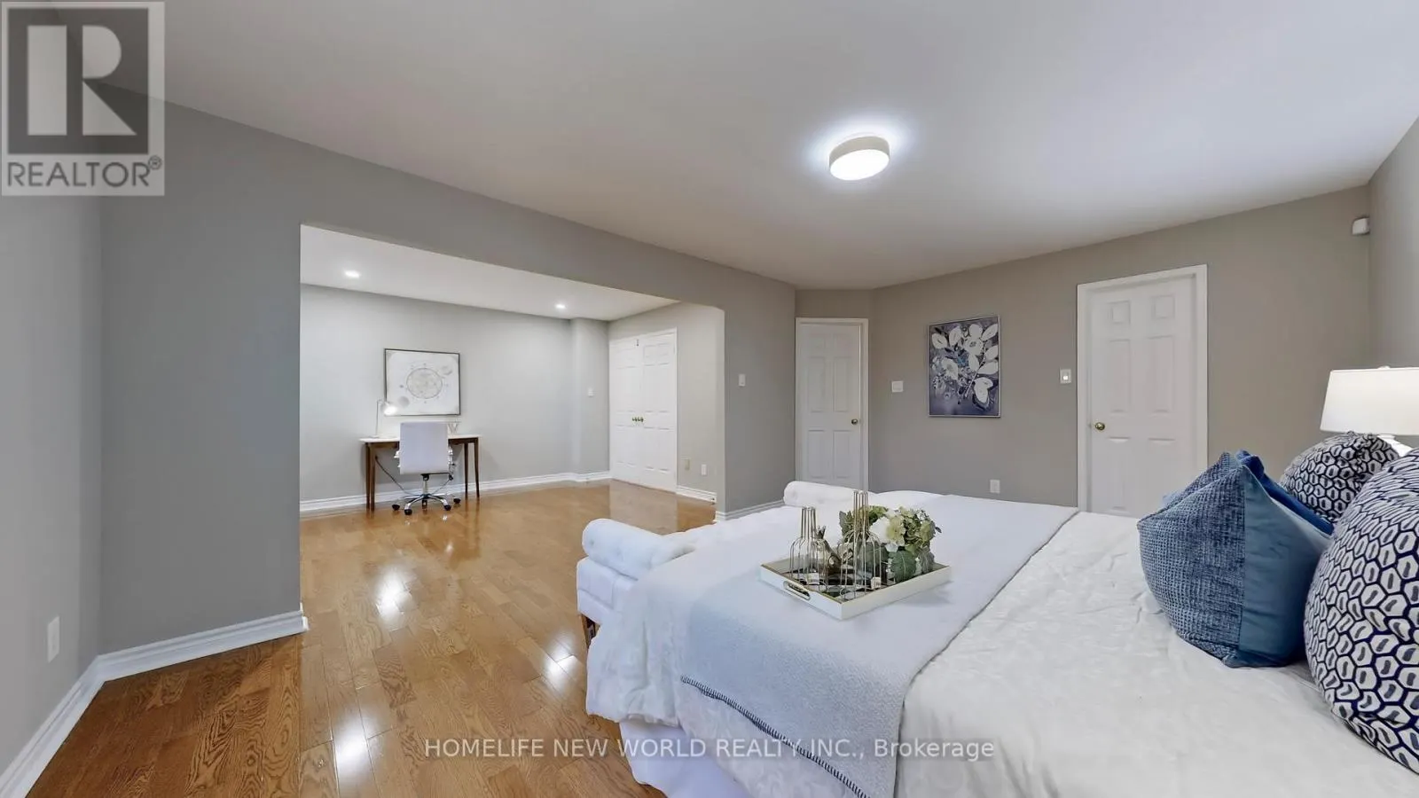 3 ATHENS DRIVE