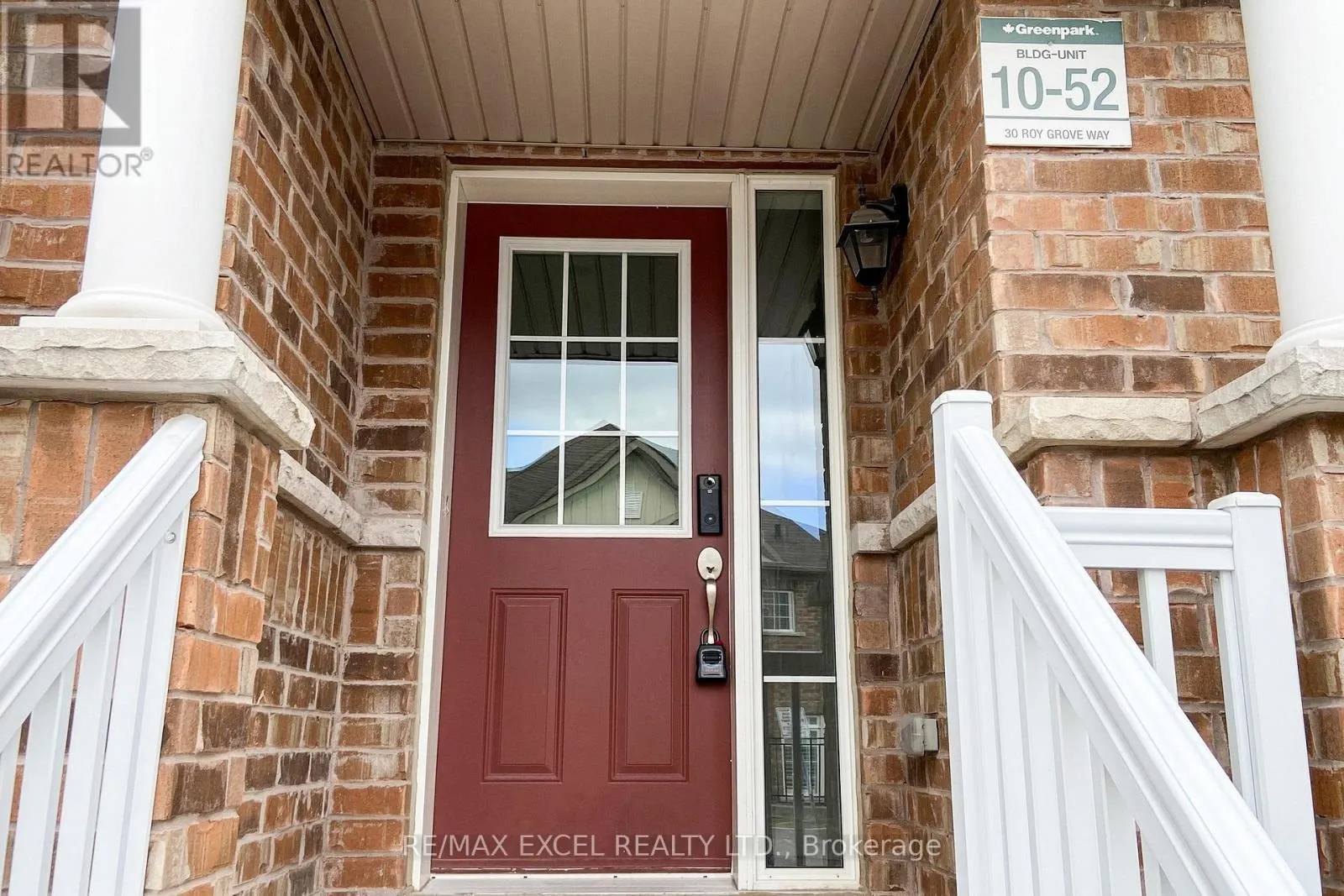 30 ROY GROVE WAY