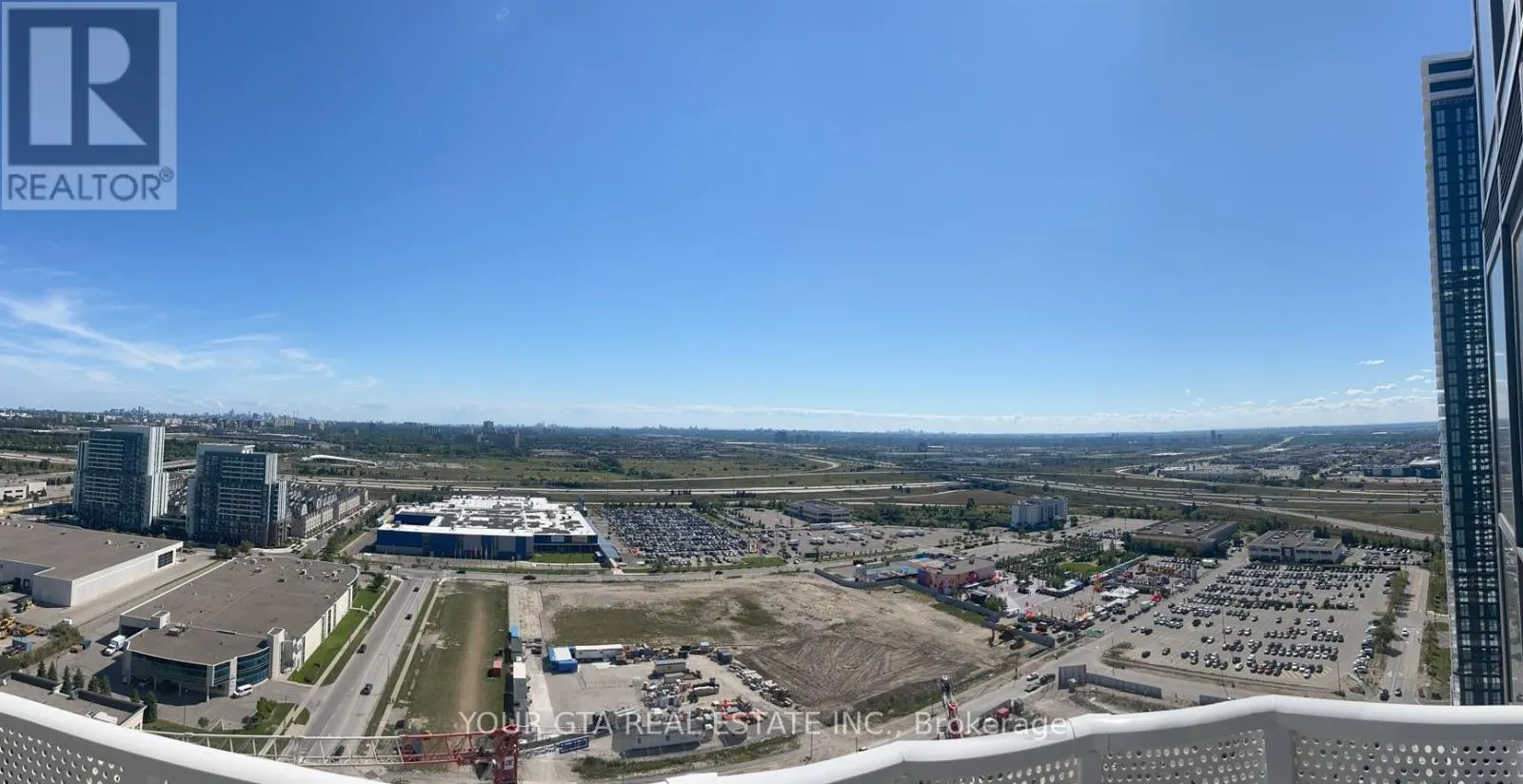 2912 - 28 INTERCHANGE WAY