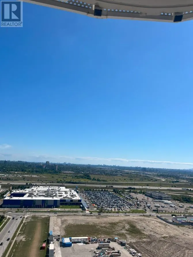2912 - 28 INTERCHANGE WAY