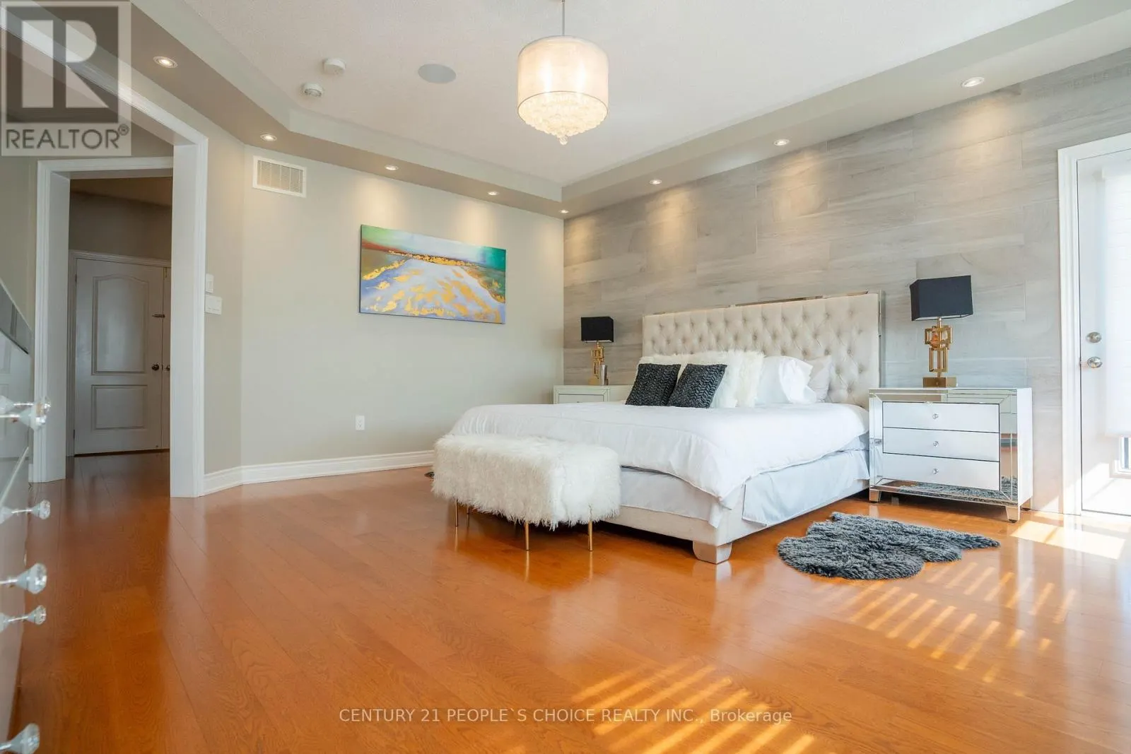39 MUNSIE DRIVE