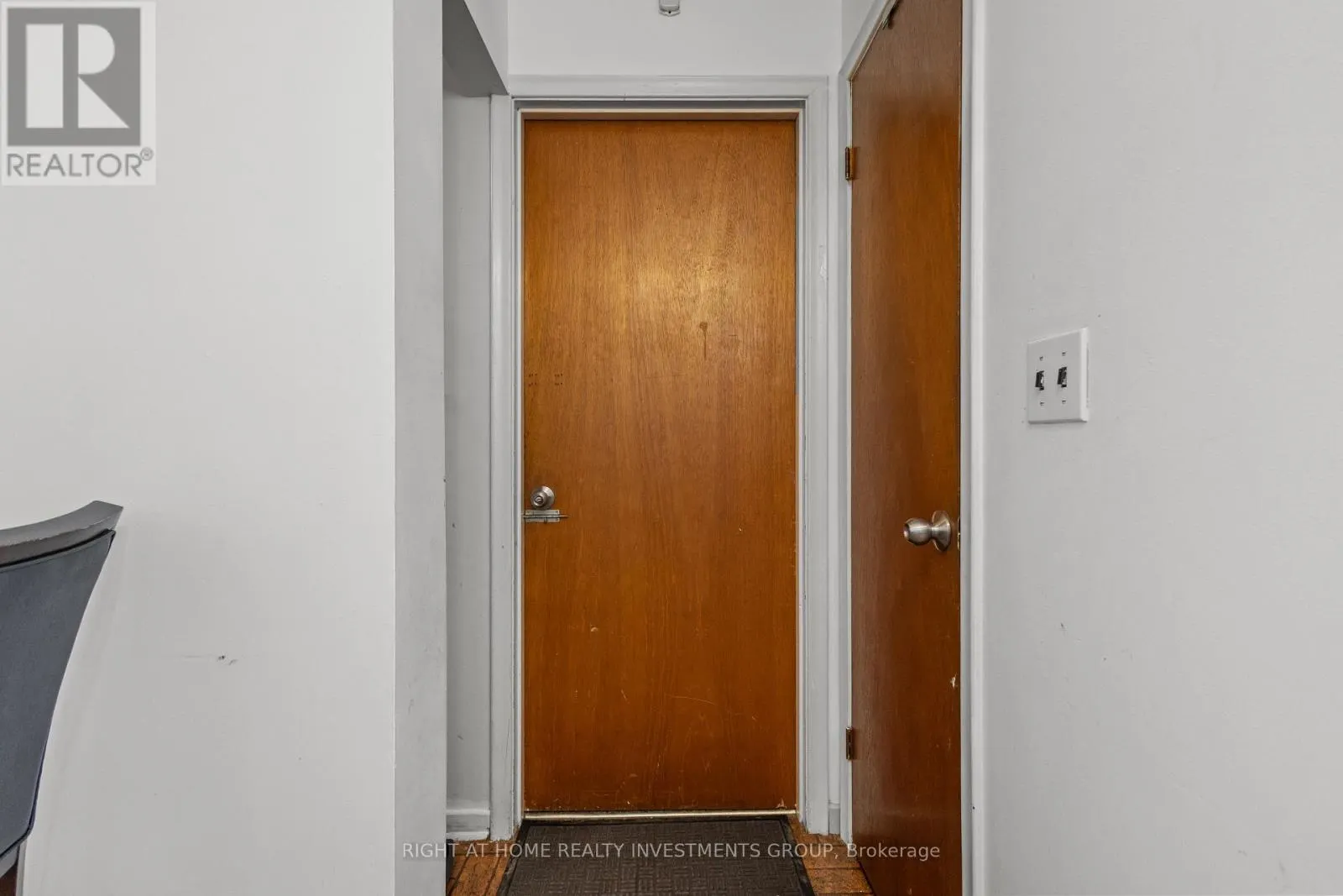 6745 MAIN STREET