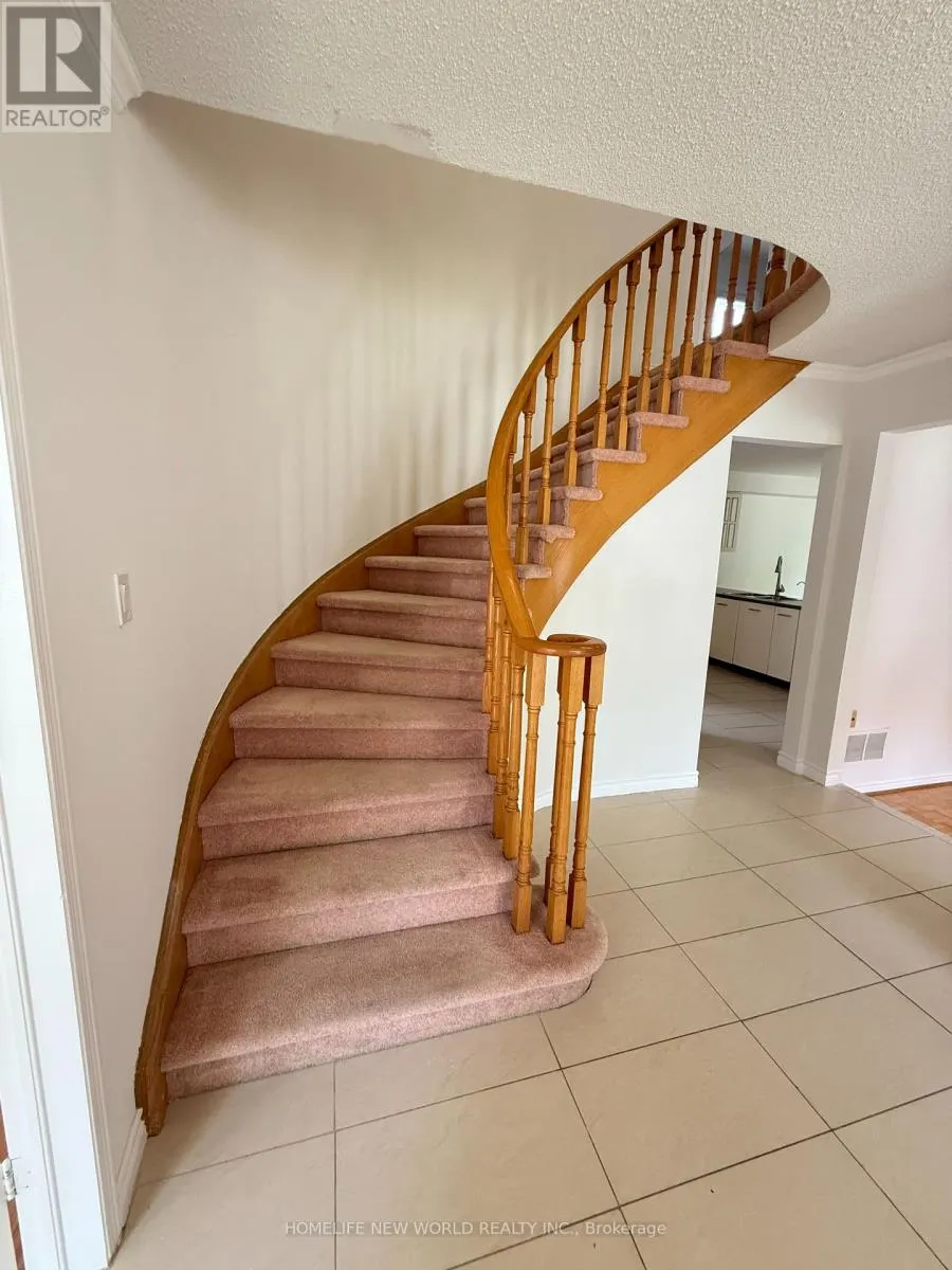 106 MORRISON CRESCENT