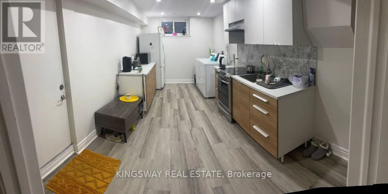 LOWER UNIT - 134 OXFORD STREET