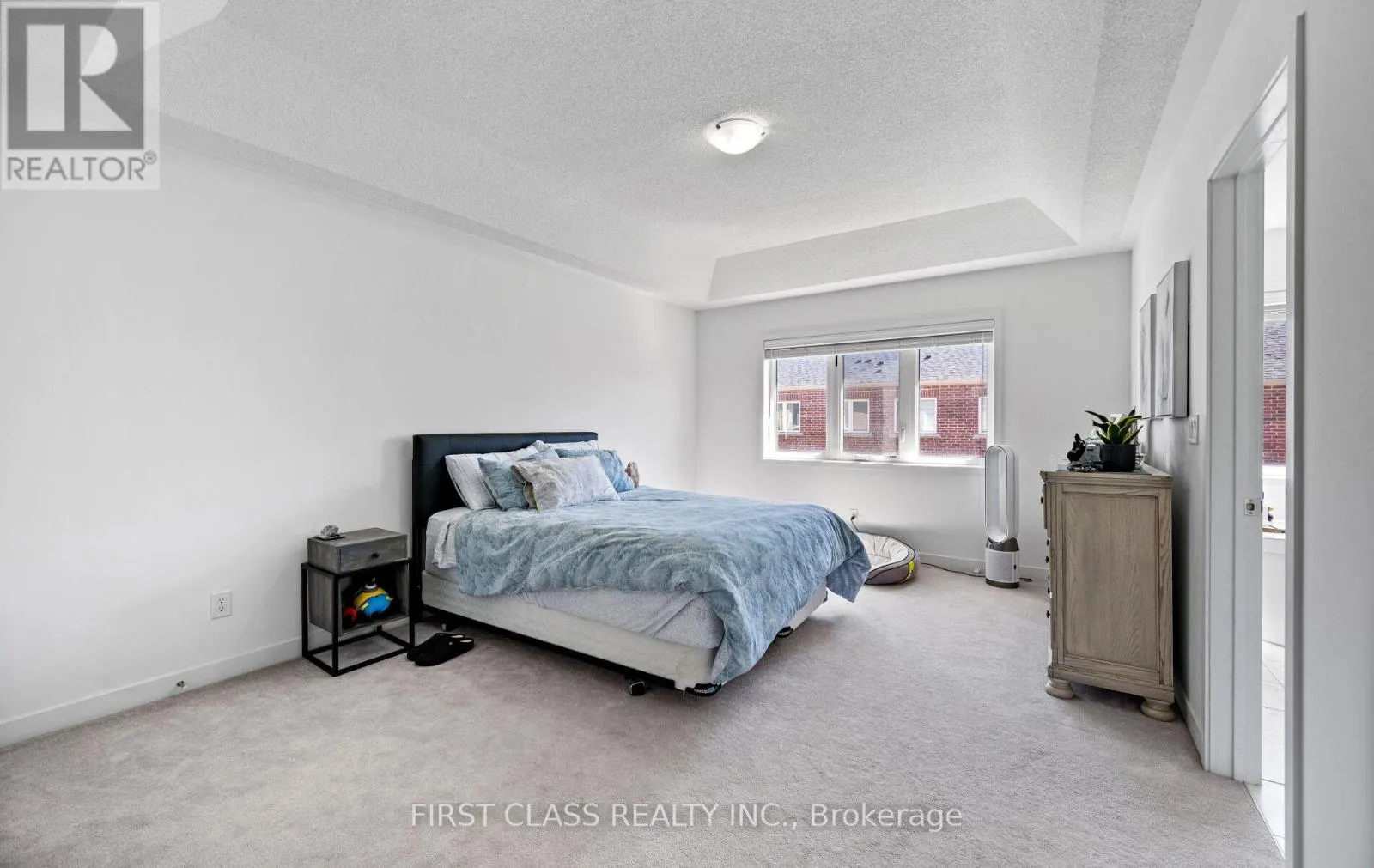 107 KNOTT END CRESCENT