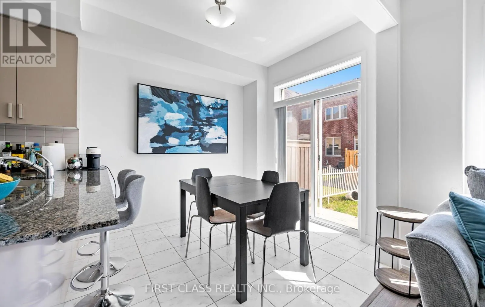 107 KNOTT END CRESCENT