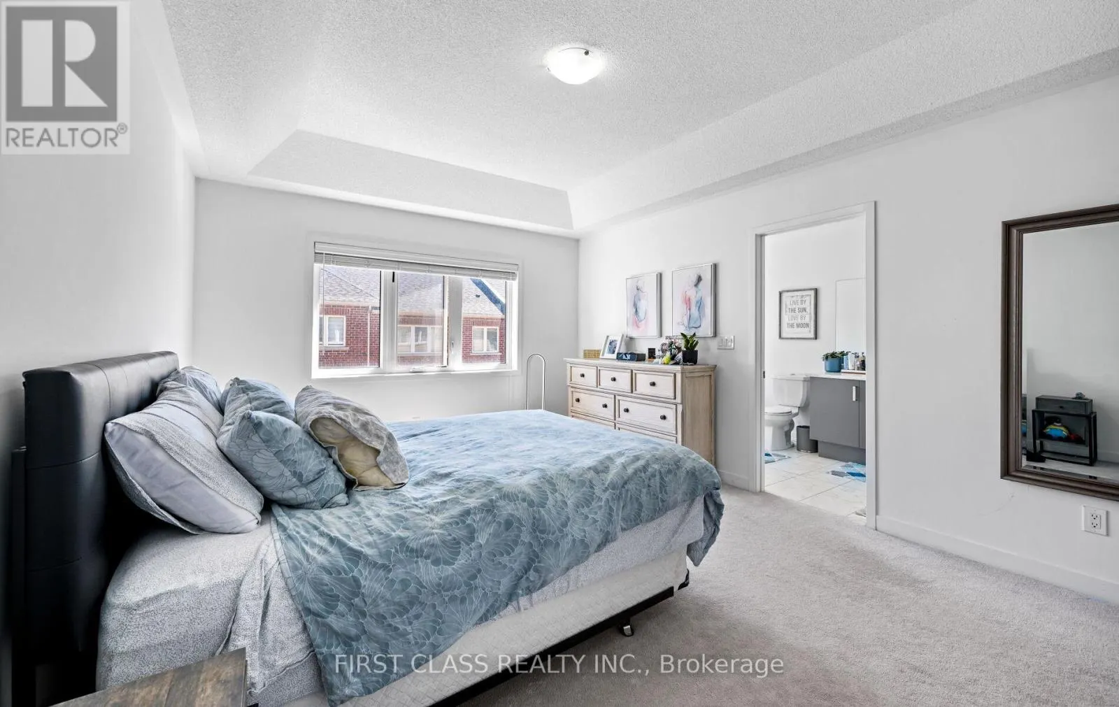 107 KNOTT END CRESCENT