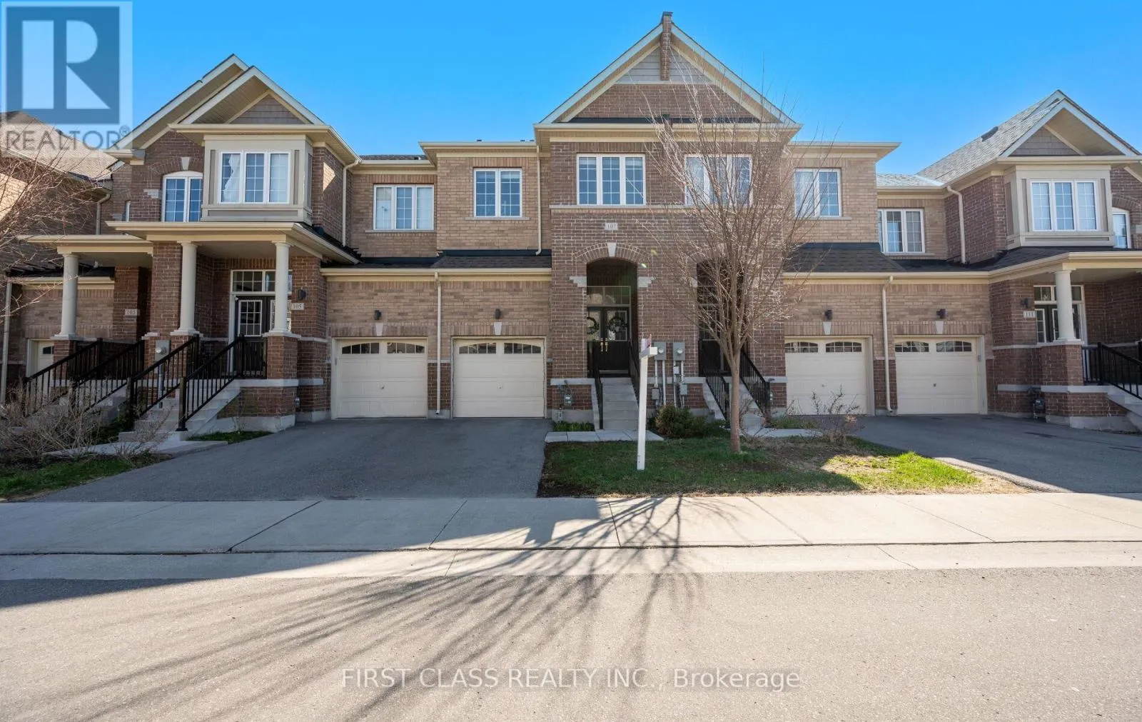 107 KNOTT END CRESCENT