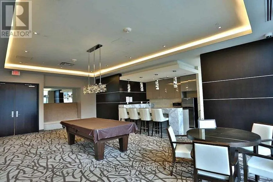 1707B - 9600 YONGE STREET