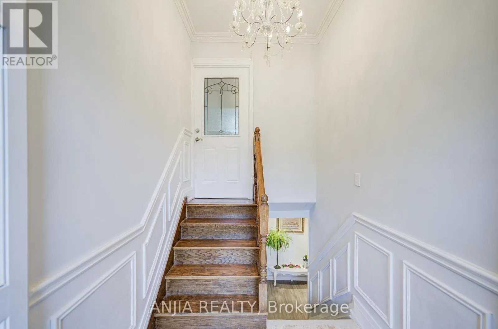 5 BEAVERTON ROAD S