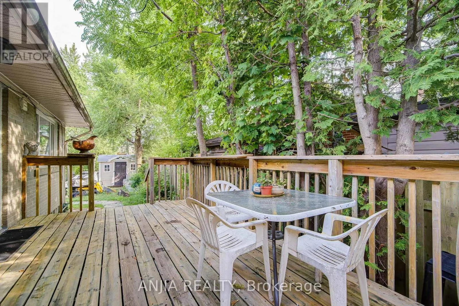 5 BEAVERTON ROAD S