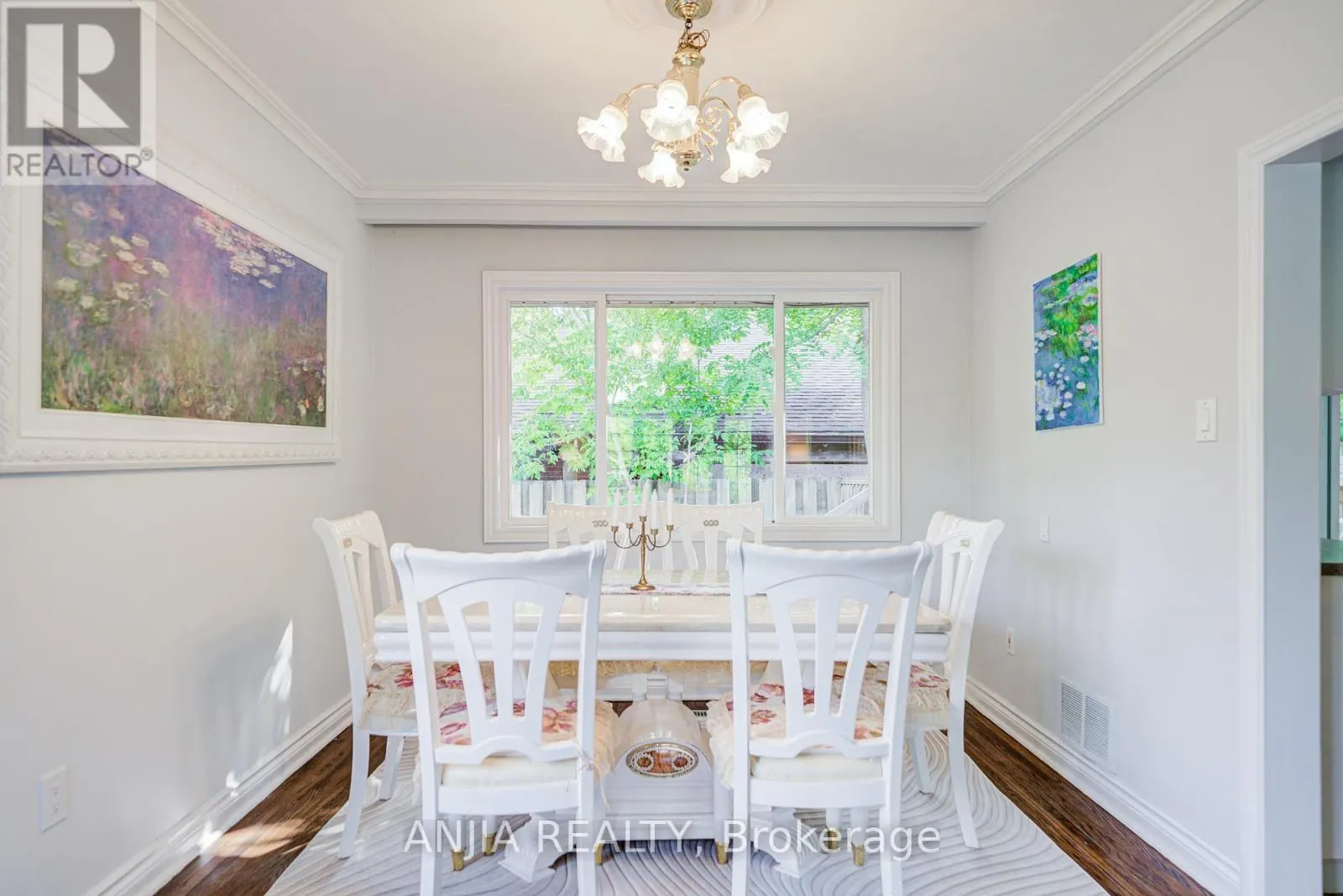 5 BEAVERTON ROAD S