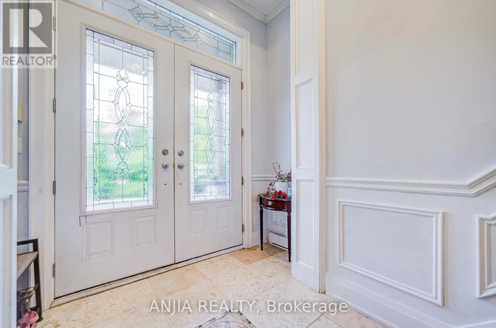 5 BEAVERTON ROAD S