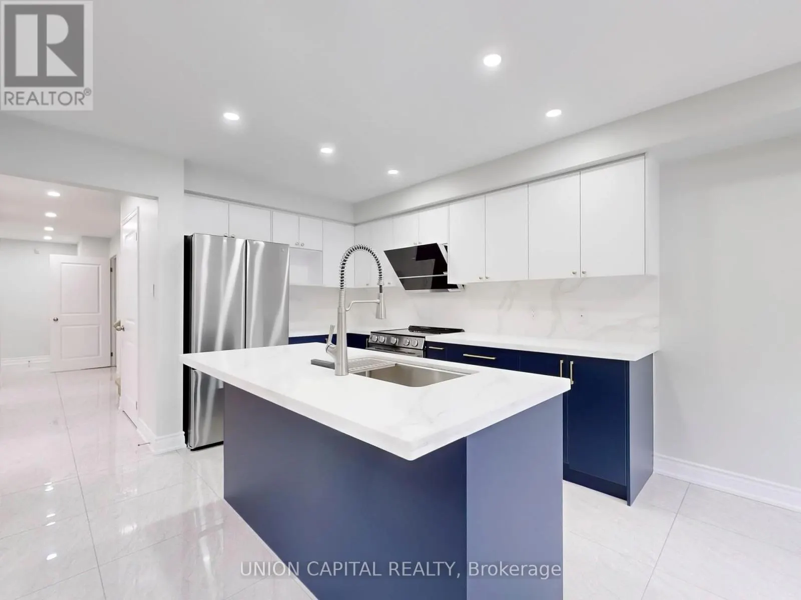 143 HALTERWOOD CIRCLE