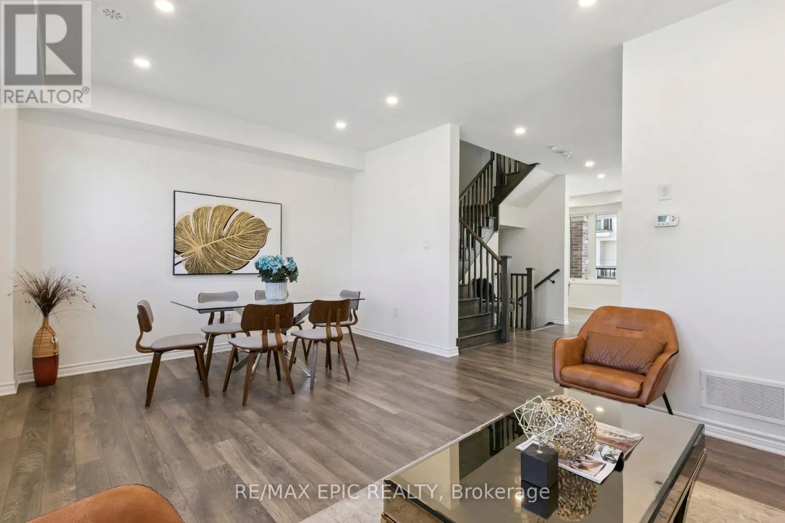 243 RUSTLE WOODS AVENUE