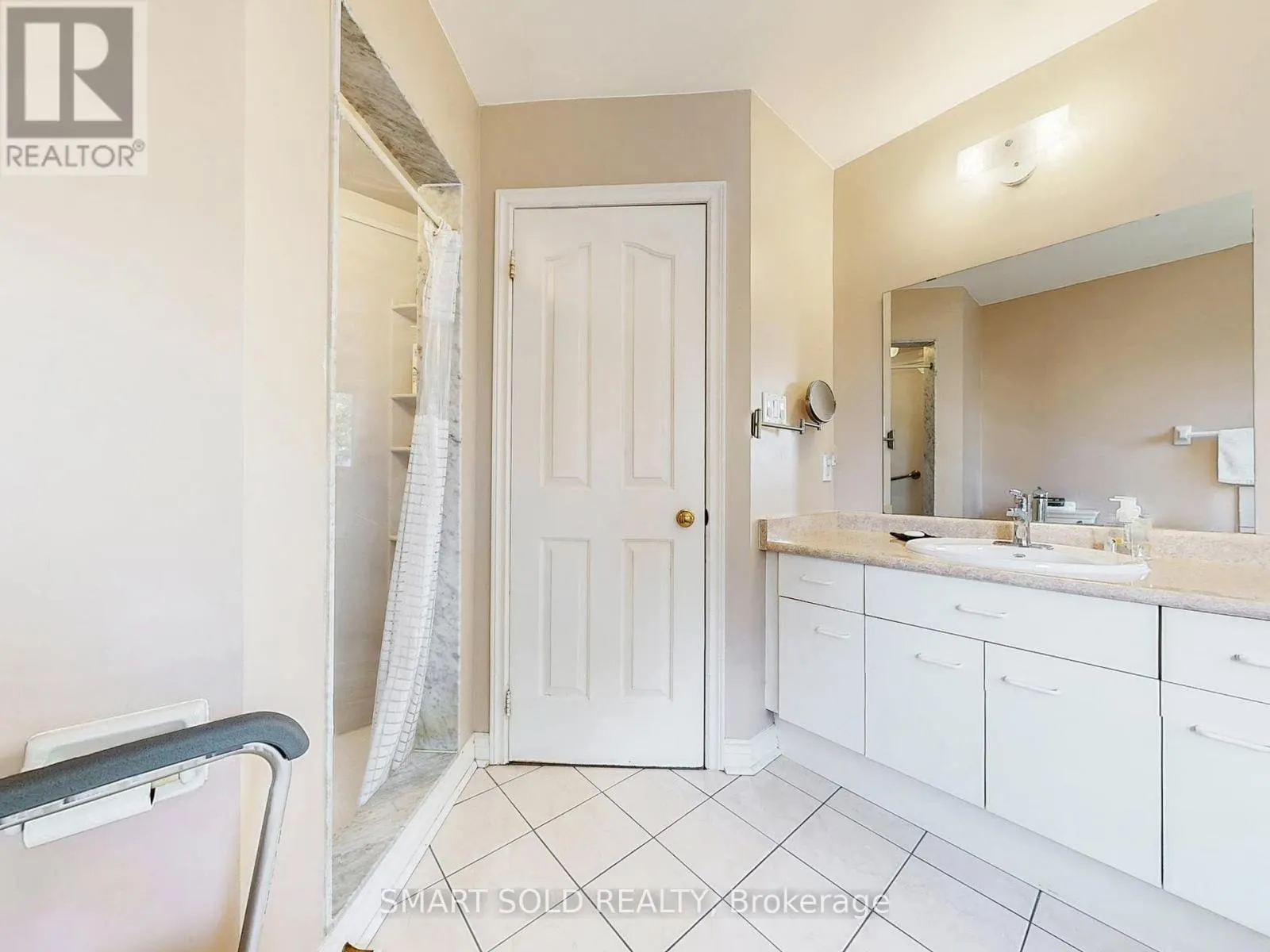 611 GAGNON PLACE