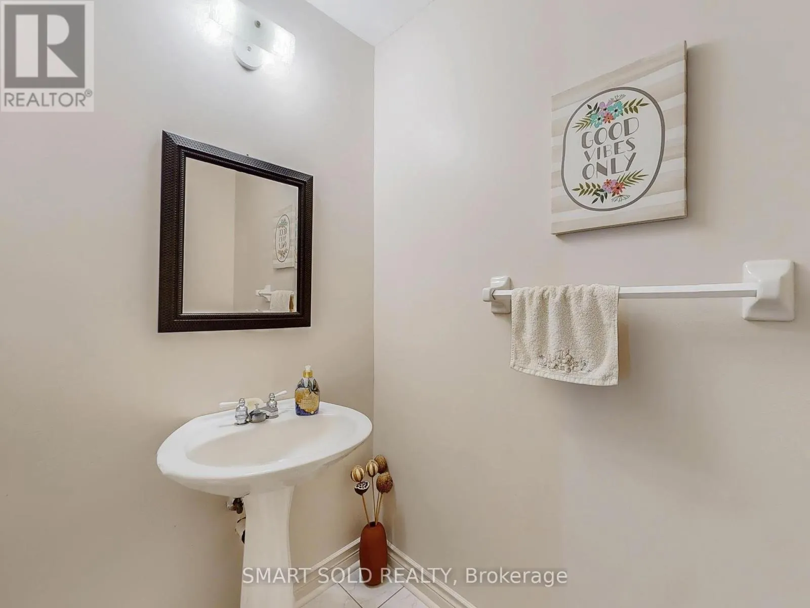 611 GAGNON PLACE