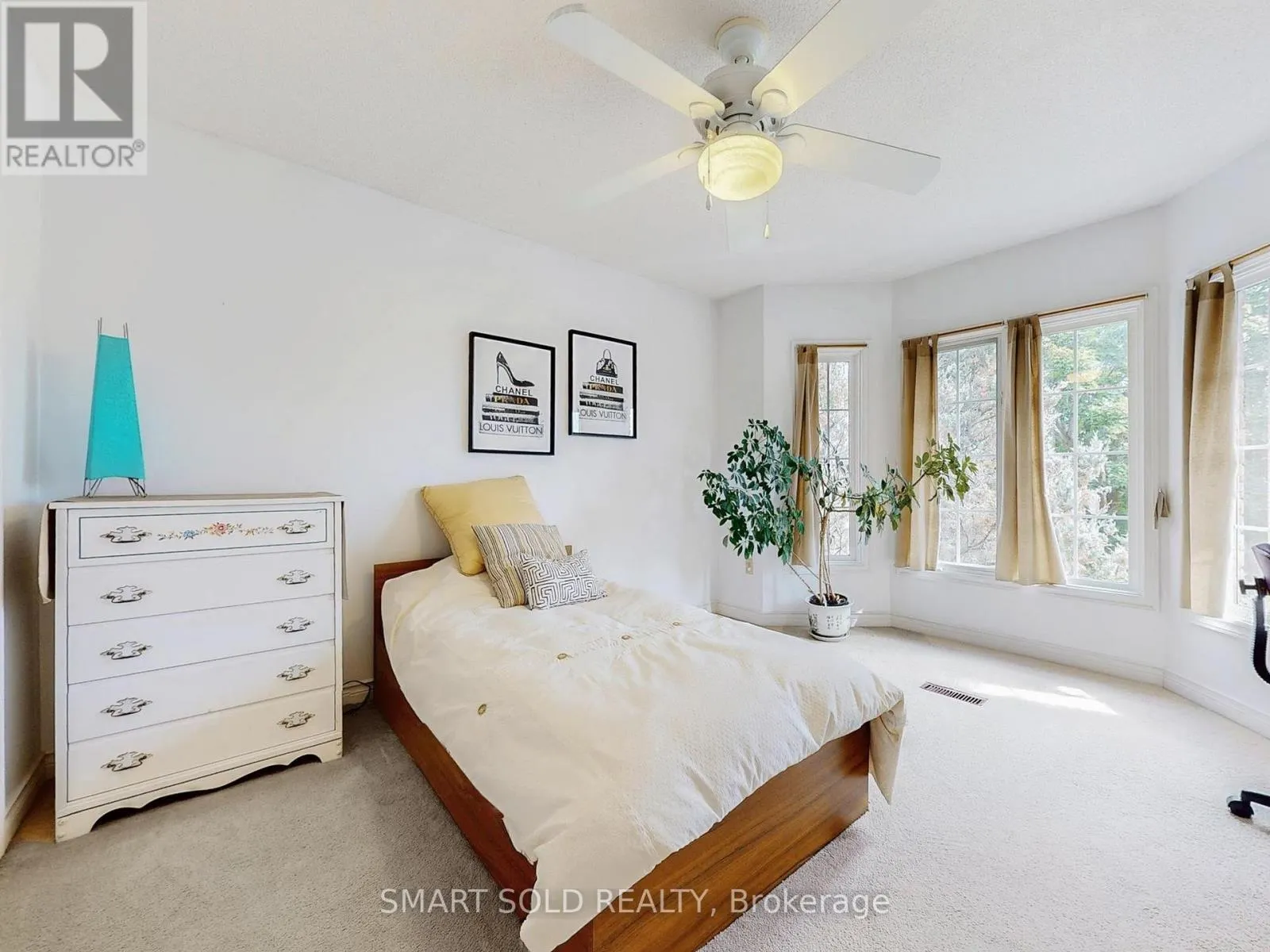611 GAGNON PLACE