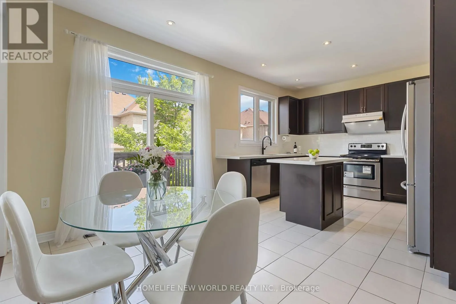 44 DAME GRUEV DRIVE