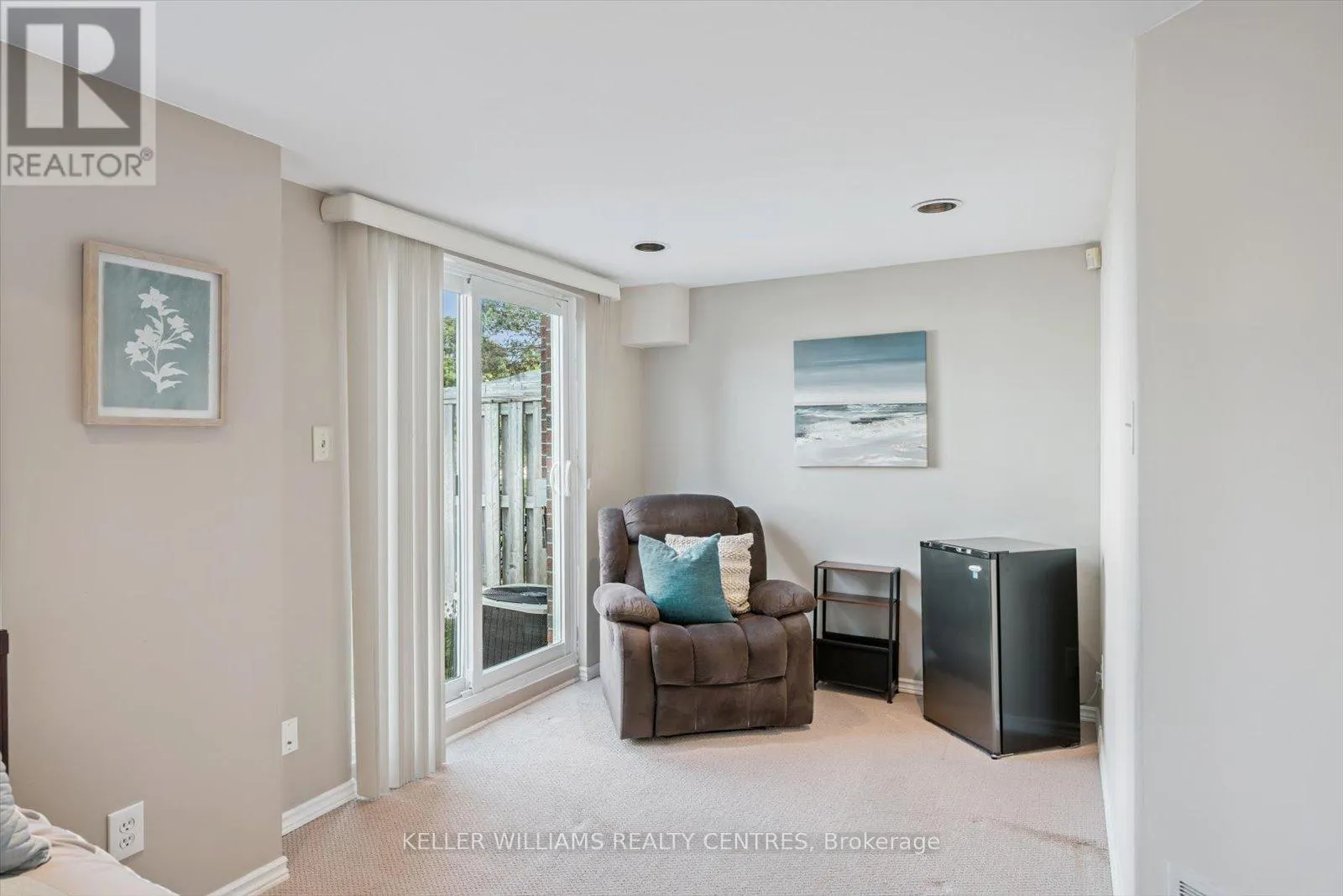 597 GIBNEY CRESCENT