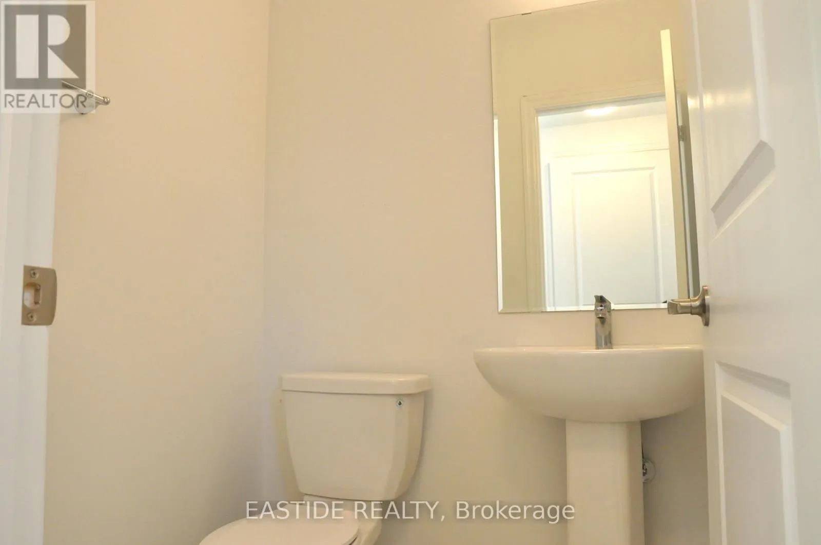 156 FRANK KELLY DRIVE