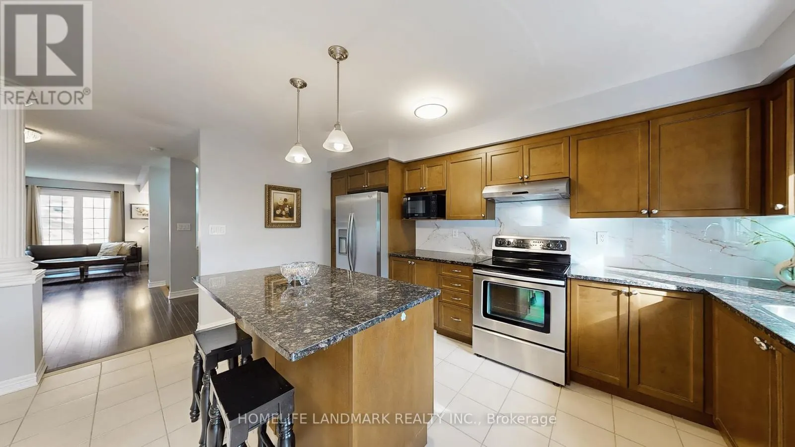 402 GERALD BRADY LANE