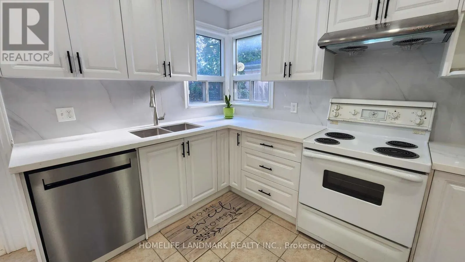 42 CARTIER CRESCENT