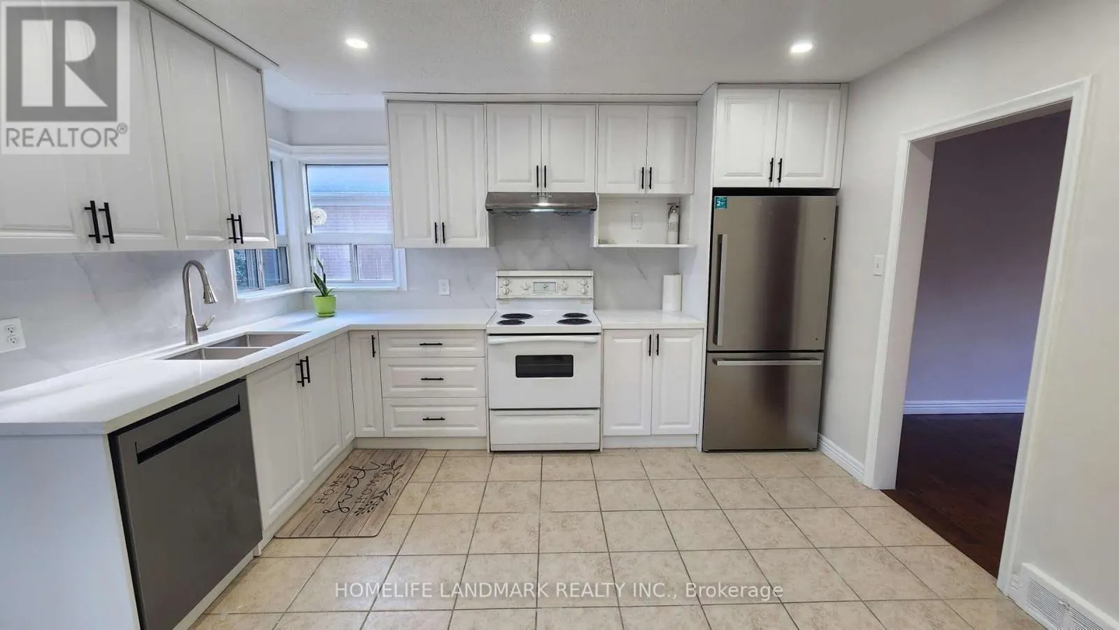 42 CARTIER CRESCENT