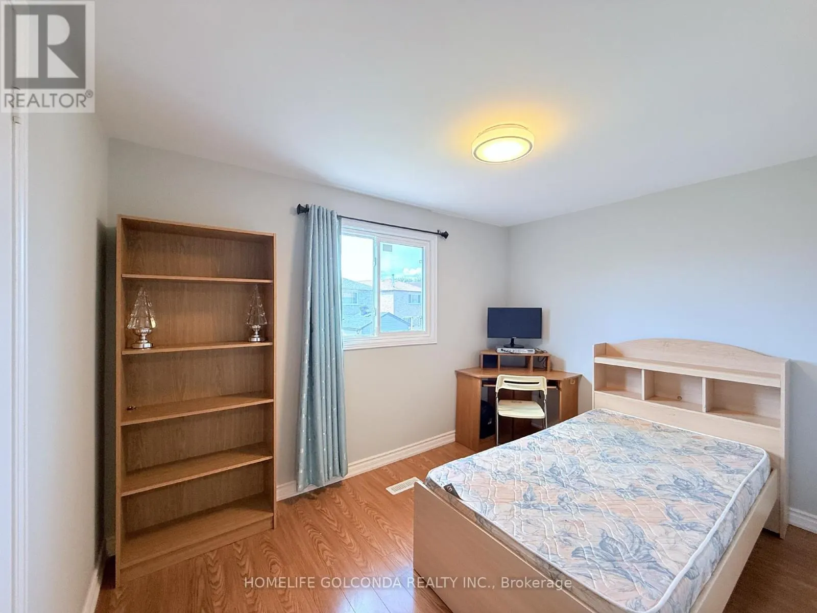 166 HILLCROFT DRIVE