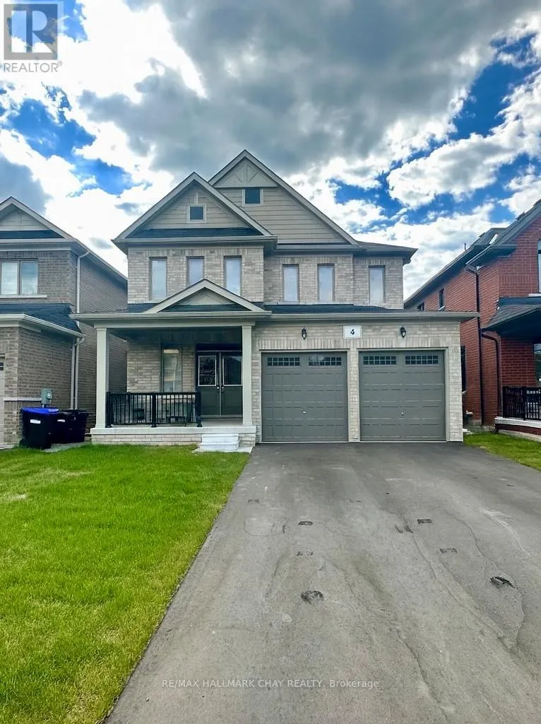 4 WAKEFIELD BOULEVARD