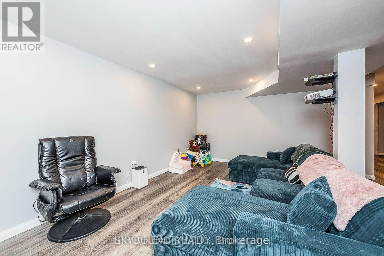 66 SKYLARK DRIVE