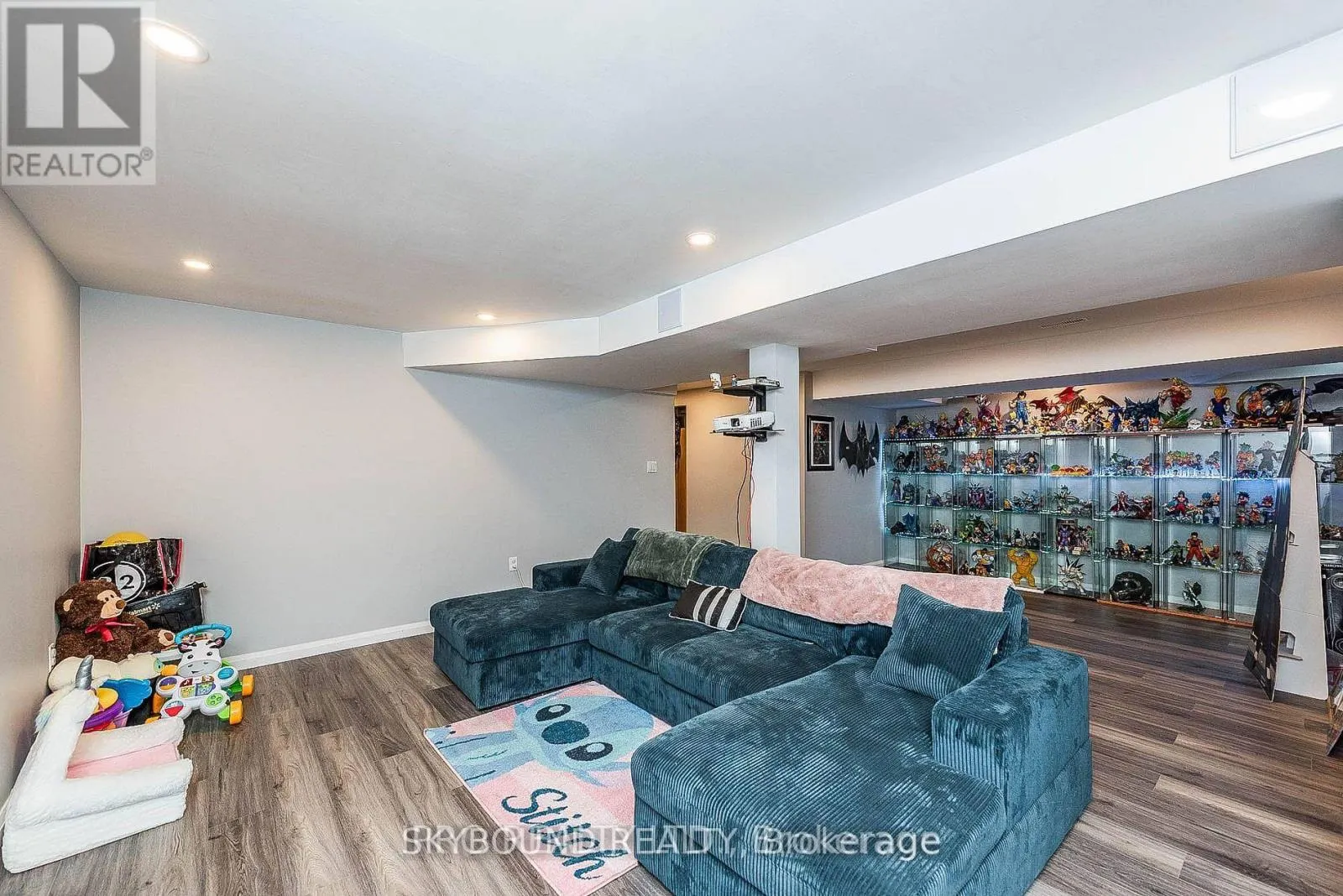 66 SKYLARK DRIVE