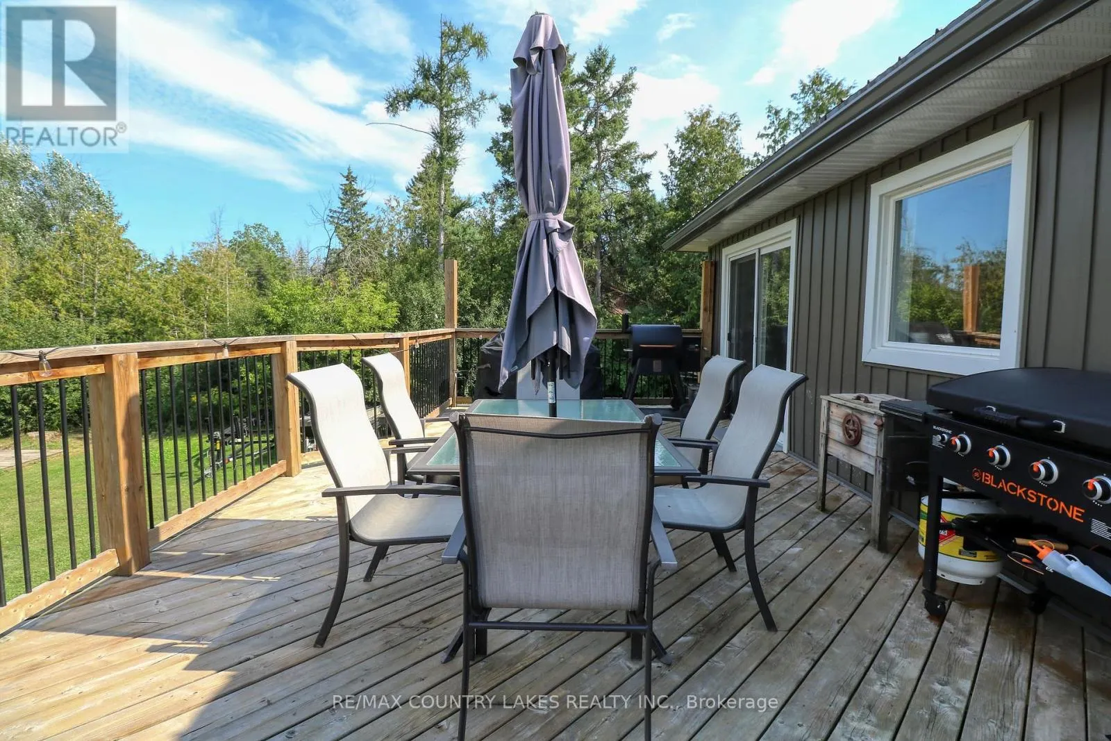 15 PATRICIA CRESCENT