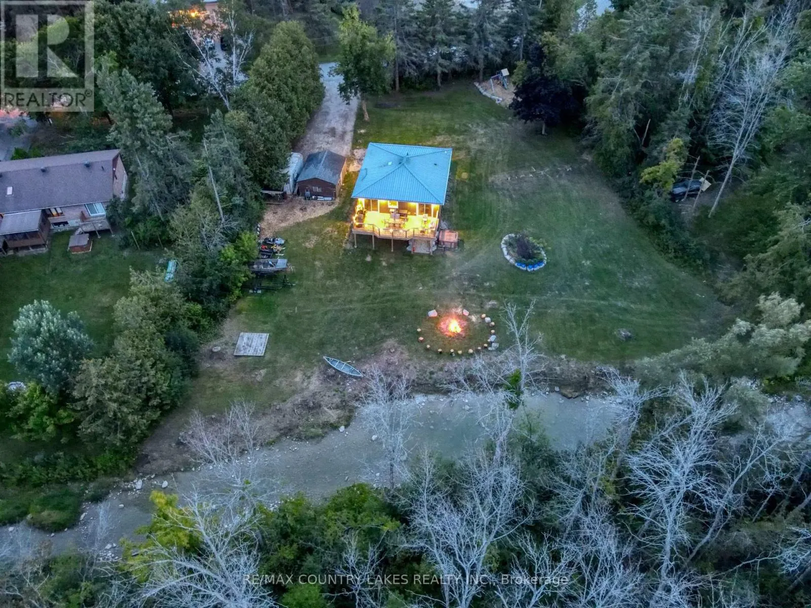 15 PATRICIA CRESCENT