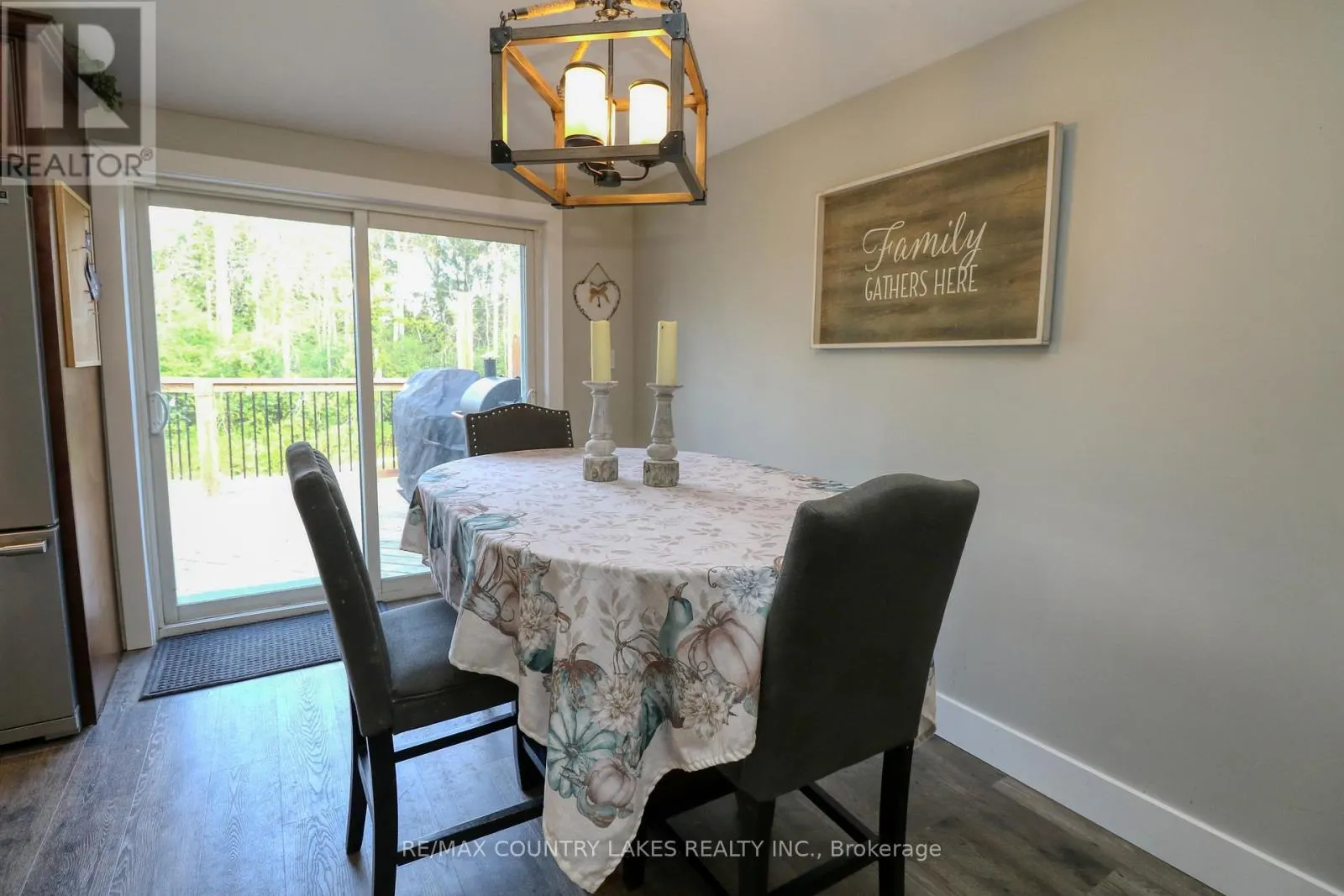 15 PATRICIA CRESCENT